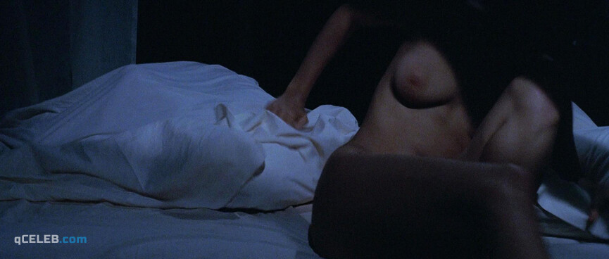 3. Marion Cotillard nude – Taxi (1998)