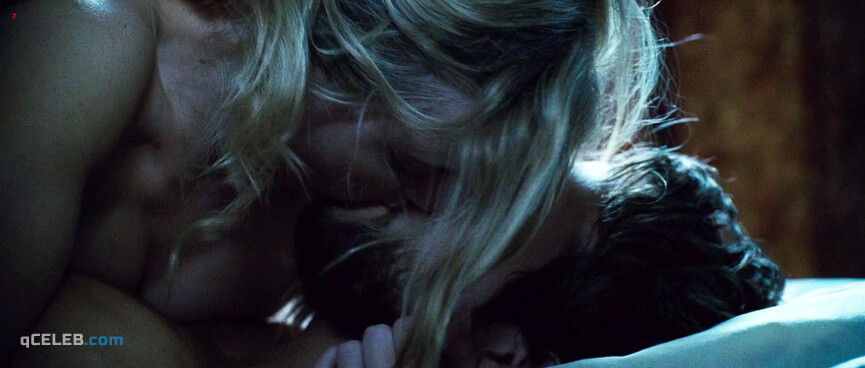 3. Melissa George sexy – The Amityville Horror (2005)