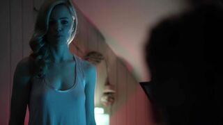 Melissa George sexy – Bag of Bones (2011)