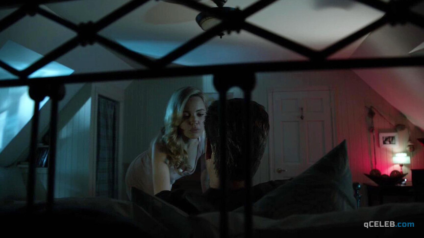 2. Melissa George sexy – Bag of Bones (2011)