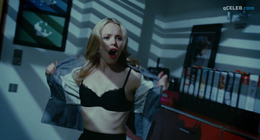 3. Rachel McAdams sexy, Noomi Rapace nude – Passion (2012)