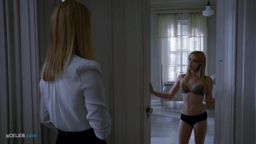 3. Emma Roberts sexy – American Horror Story s03e01-02 (2013)