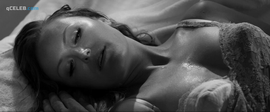 2. Malin Akerman sexy – Hotel Noir (2012)