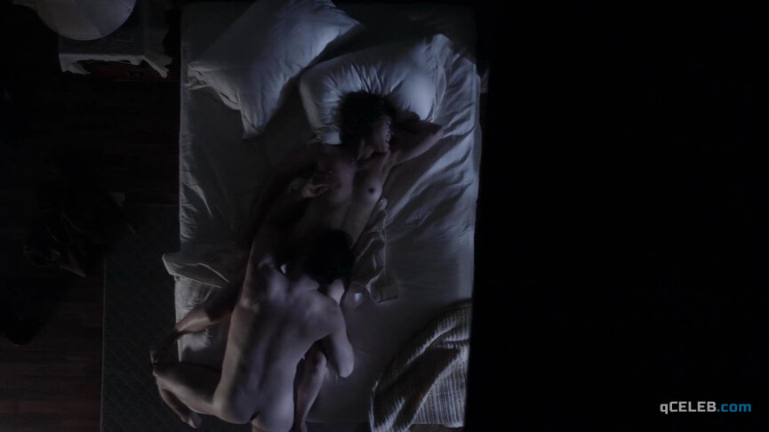 1. Lizzy Caplan nude, Rose McIver nude – Masters of Sex s01e04 (2013)