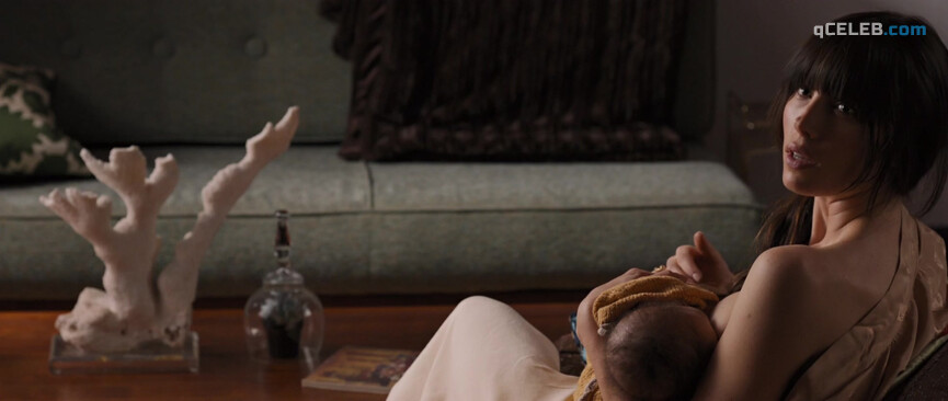 15. Jessica Biel sexy, Kaya Scodelario sexy – The Truth About Emanuel (2013)