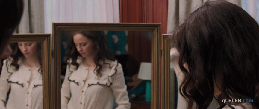 54. Jessica Biel sexy, Kaya Scodelario sexy – The Truth About Emanuel (2013)