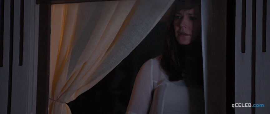 72. Jessica Biel sexy, Kaya Scodelario sexy – The Truth About Emanuel (2013)