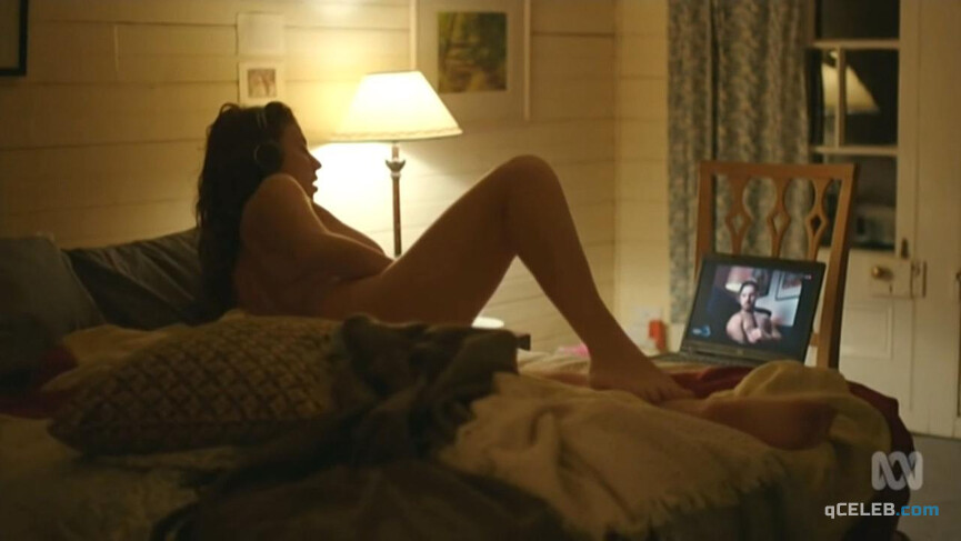 1. Sophie Lowe nude, Sarah Snook nude – The Beautiful Lie s01e01-04 (2015)