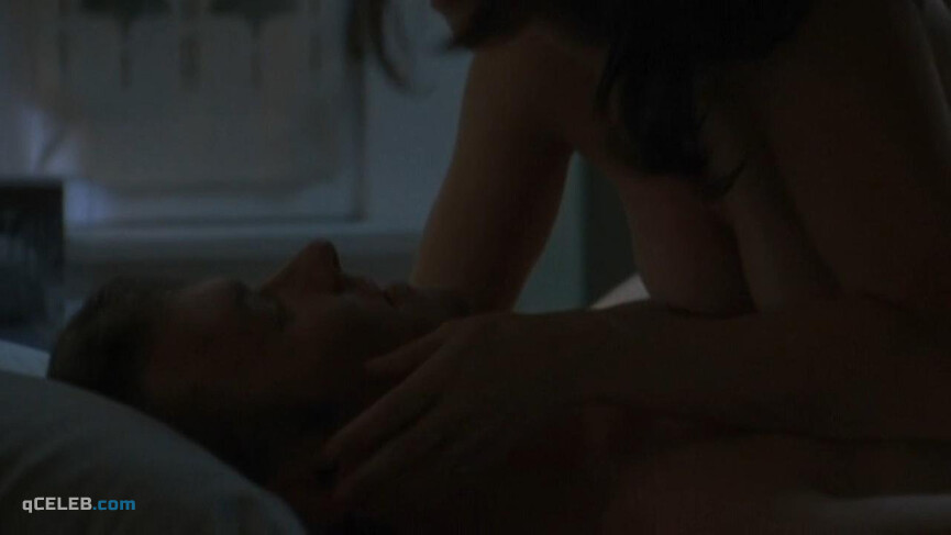 3. Robin Tunney nude – Open Window (2006)