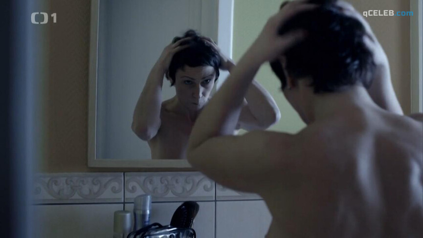 2. Kristyna Frejova nude – Rapl s01e11 (2016)