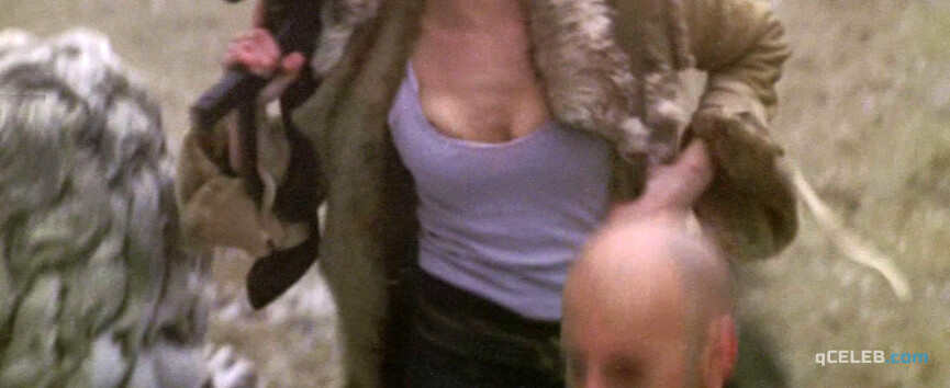 1. Asia Argento sexy – xXx (2002)