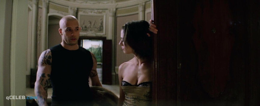 3. Asia Argento sexy – xXx (2002)