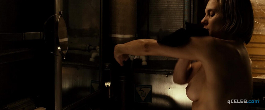 2. Katee Sackhoff nude – Riddick (2013)