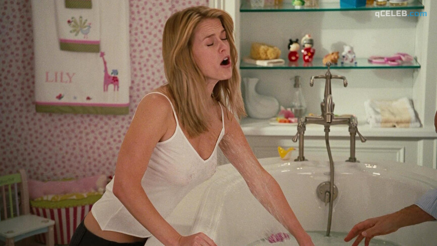 2. Alice Eve sexy – Sex and the City 2 (2010)