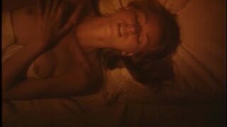 Naomi Watts nude – Gross Misconduct (1993)