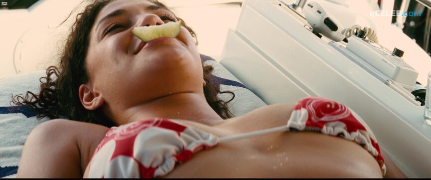 1. Jessica Szohr sexy – Piranha 3D (2010)