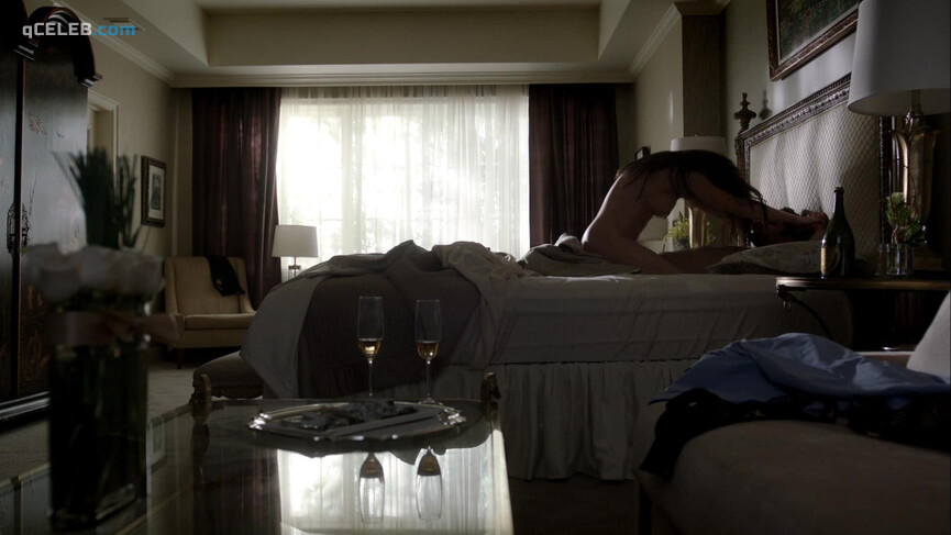 2. Kristin Minter nude, Aubrey Wood nude – Ray Donovan s01e04 (2013)