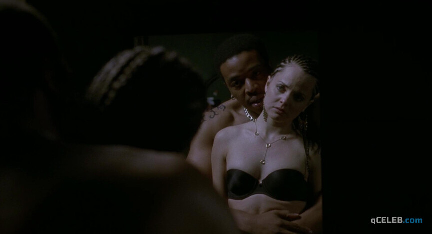 2. Mena Suvari nude, Sharlene Royer nude – Stuck (2007)