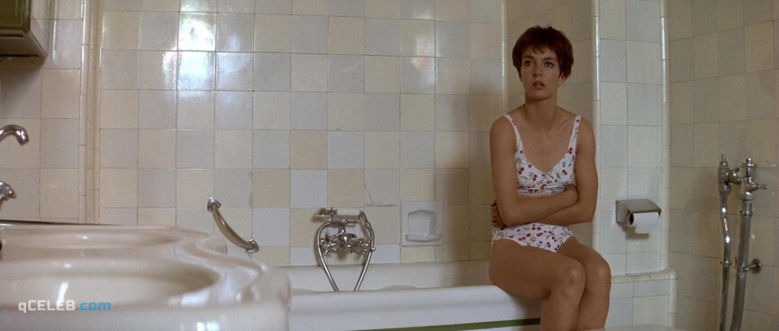 3. Anne Parillaud nude – Nikita (1990)