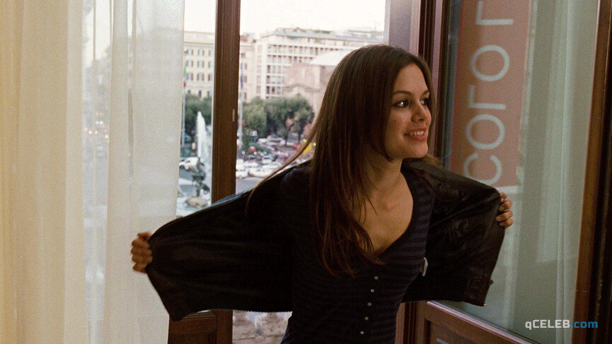 3. Rachel Bilson sexy – Jumper (2008)