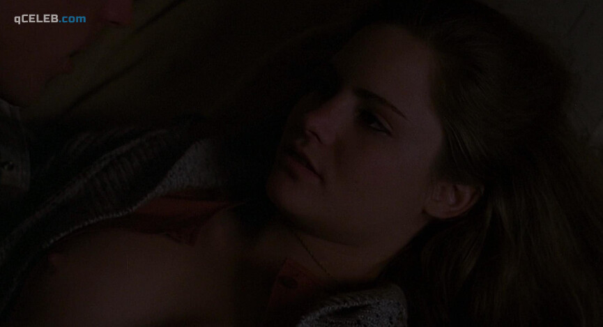 3. Jennifer Jason Leigh nude – Fast Times at Ridgemont High (1982)