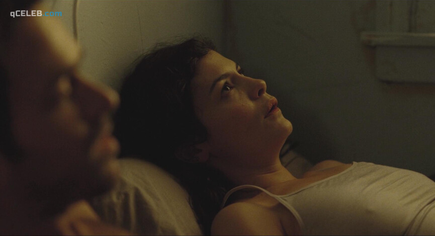 1. Audrey Tautou sexy – Chinese Puzzle (2013)