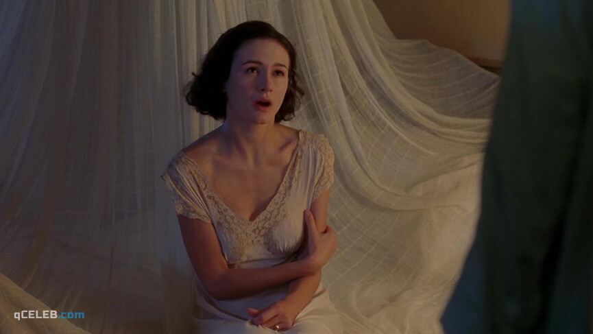 2. Emily Mortimer nude – The Sleeping Dictionary (2003)