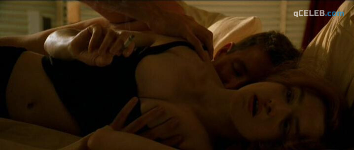 1. Rachel Weisz sexy – Confidence (2003)