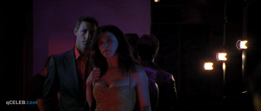 3. Rachel Weisz sexy – Confidence (2003)