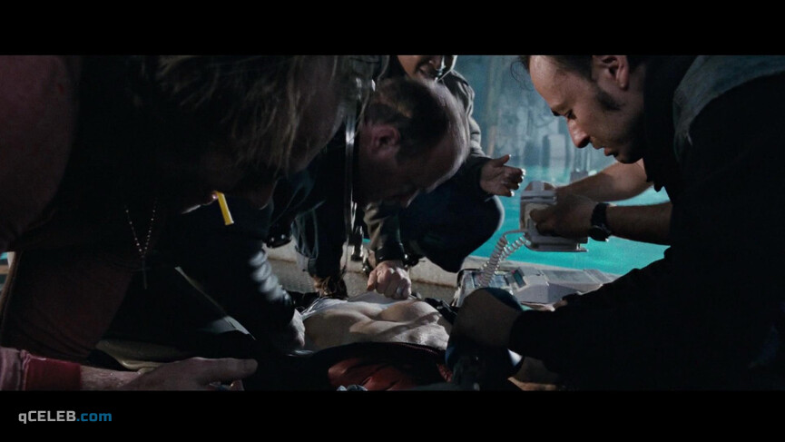 1. Mary Elizabeth Mastrantonio nude – The Abyss (1989)