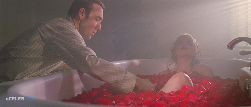 3. Mena Suvari nude – American Beauty (1999)