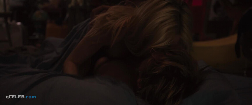 3. Dakota Fanning nude – Very Good Girls (2013)