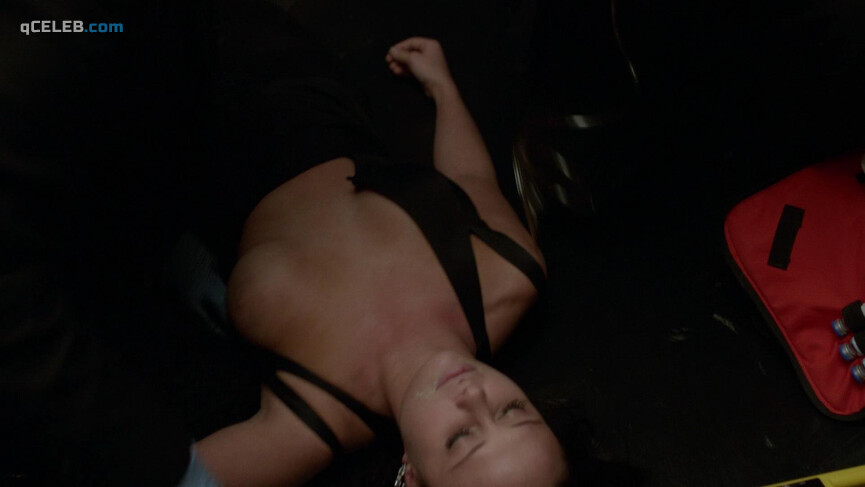 1. Madison McKinley nude – Power s01e03 (2014)