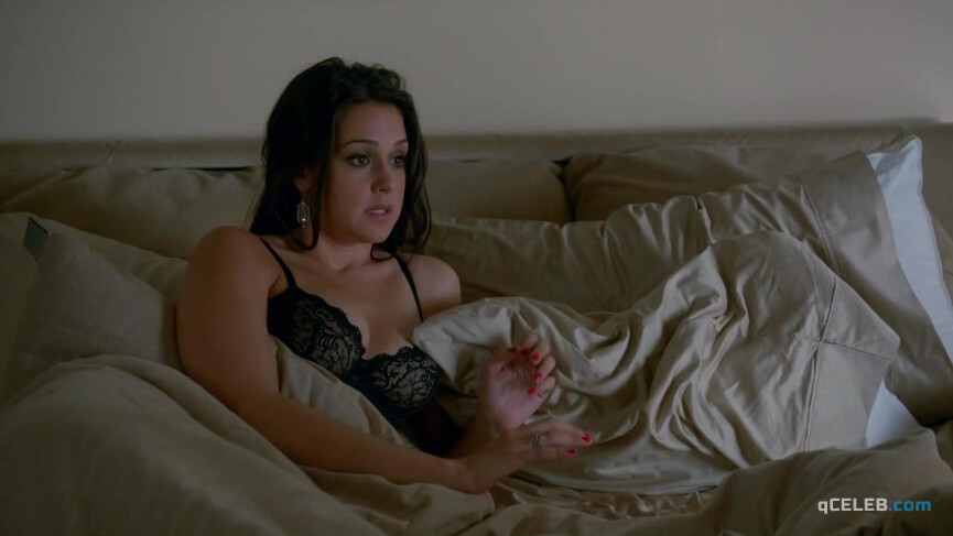 3. Diana Terranova nude, Kelen Coleman sexy – Californication s07e12 (2014)