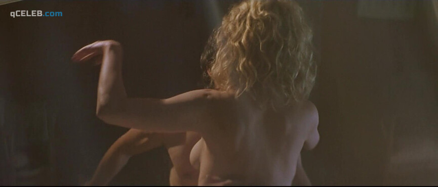 2. Kim Basinger sexy – I Dreamed of Africa (2000)