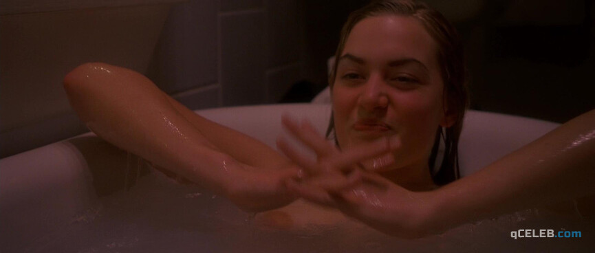 3. Melanie Lynskey nude, Kate Winslet nude – Heavenly Creatures (1994)