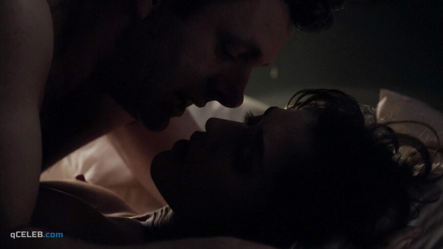 2. Lizzy Caplan nude, Allison Janney nude – Masters of Sex s02e01 (2014)