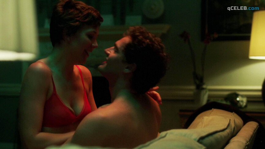 3. Maggie Gyllenhaal sexy – The Honourable Woman s01e02 (2014)