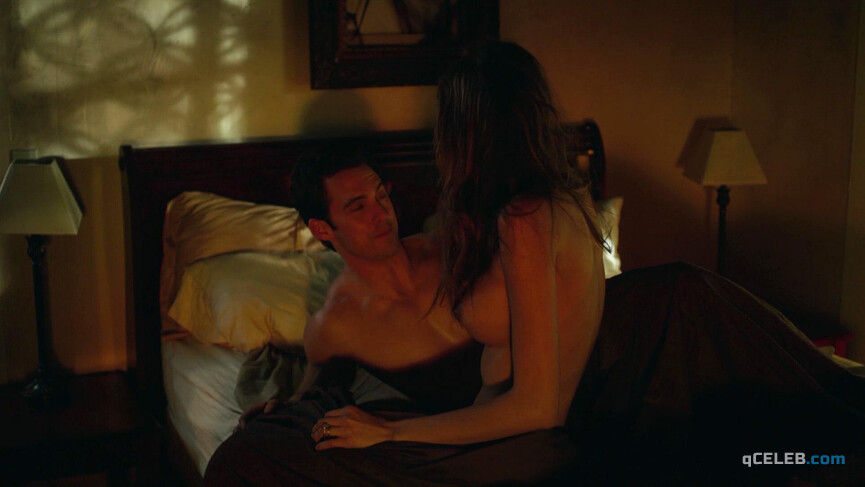 1. Rebecca Da Costa nude, Brianne Davis nude – Breaking at the Edge (2013)