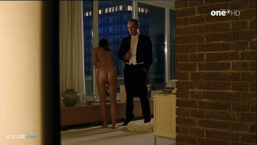 4. Elisabeth Lanz nude – Der Verleger (2001)