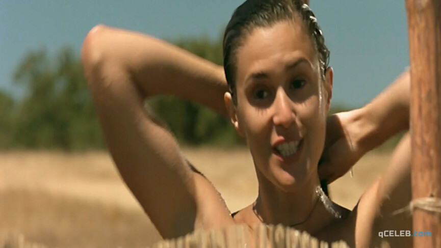 2. Olivia Bonamy sexy – Mariage mixte (2004)