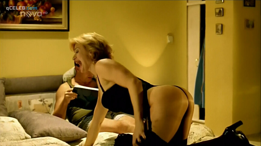 4. Jana Paulova sexy – Kameňák (2003)