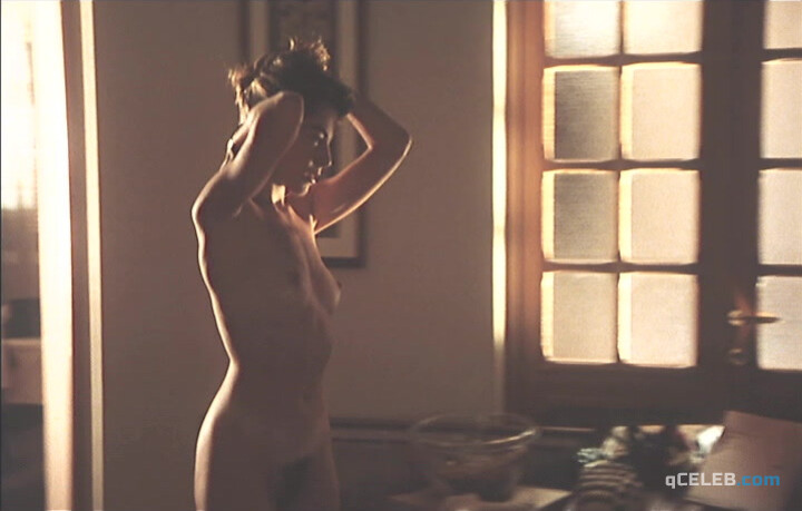 3. Claudia Gerini nude – Il gioco (2001)