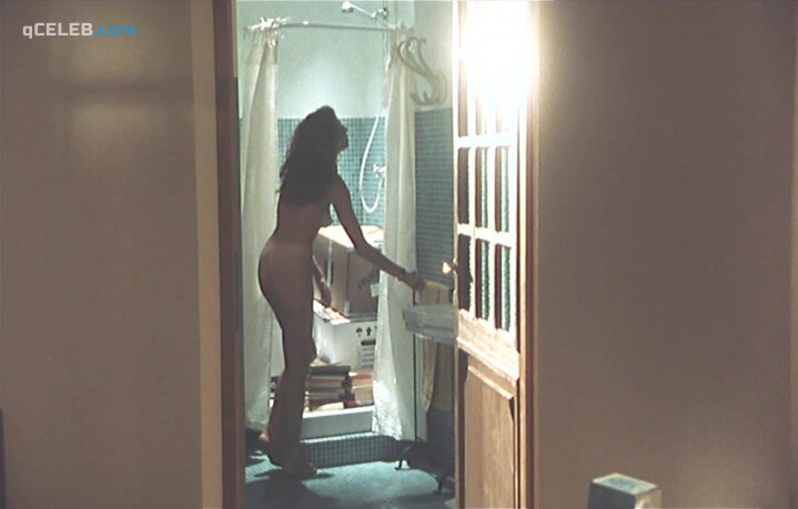 8. Claudia Gerini nude – Il gioco (2001)
