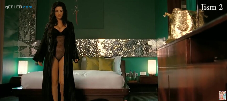 1. Sunny Leone sexy – Jism 2 (2012)
