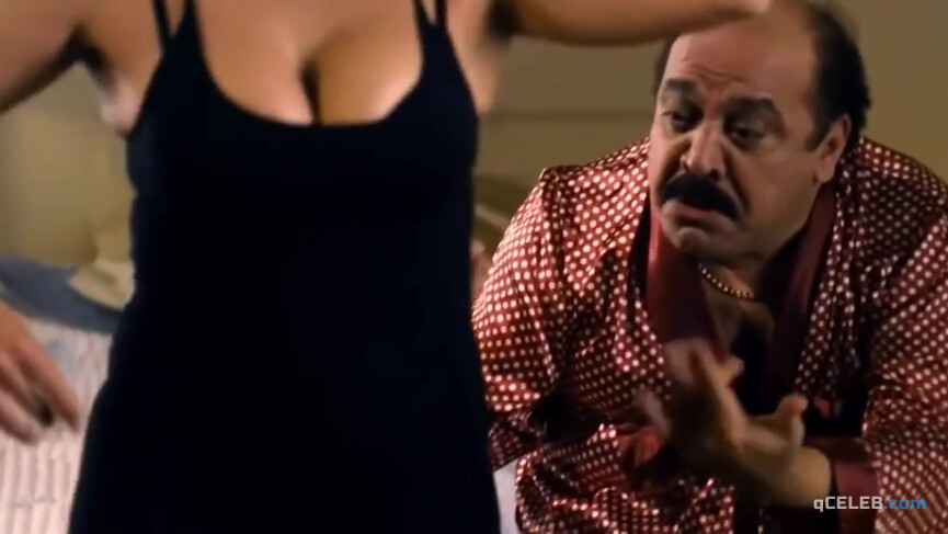 4. Ola Ghanem sexy – El Brinseesa (2013)