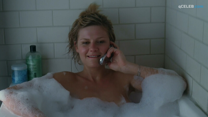 6. Kirsten Dunst sexy – Elizabethtown (2005)