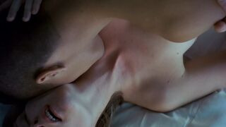 Kirsten Dunst sexy – Crazy/Beautiful (2001)