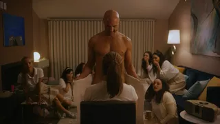 Jess Gabor sexy – Hot Seat (2017)