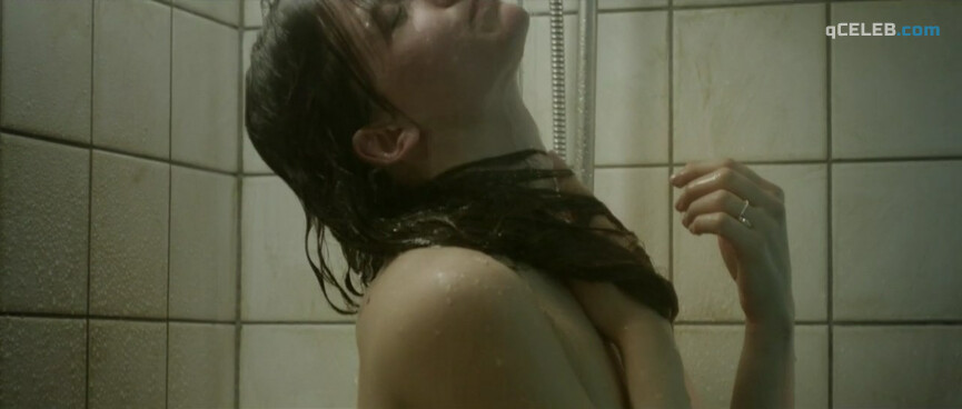 2. Danica Curcic nude – Oasen (2013)